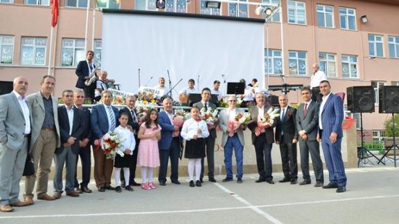 Görükle Hazinedaroğlu Özkan İlkokulundaki Toplu Açılış Töreni ve Sevgi Korosu Konseri
